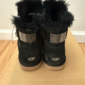 UGG Black Suede Short Boots with Shearling and Embellished Heel